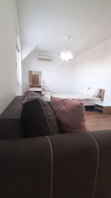 Rowing Base Apartment Plovdiv Exterior foto